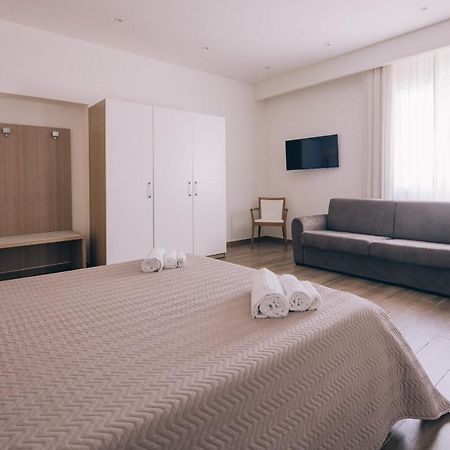 La Promenade Rooms & Suites Olbia Zewnętrze zdjęcie