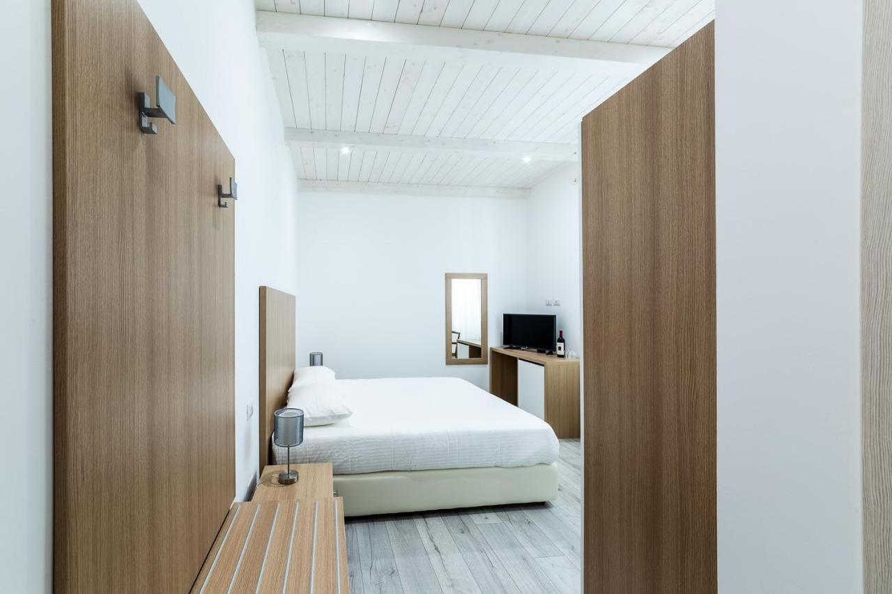 La Promenade Rooms & Suites Olbia Zewnętrze zdjęcie