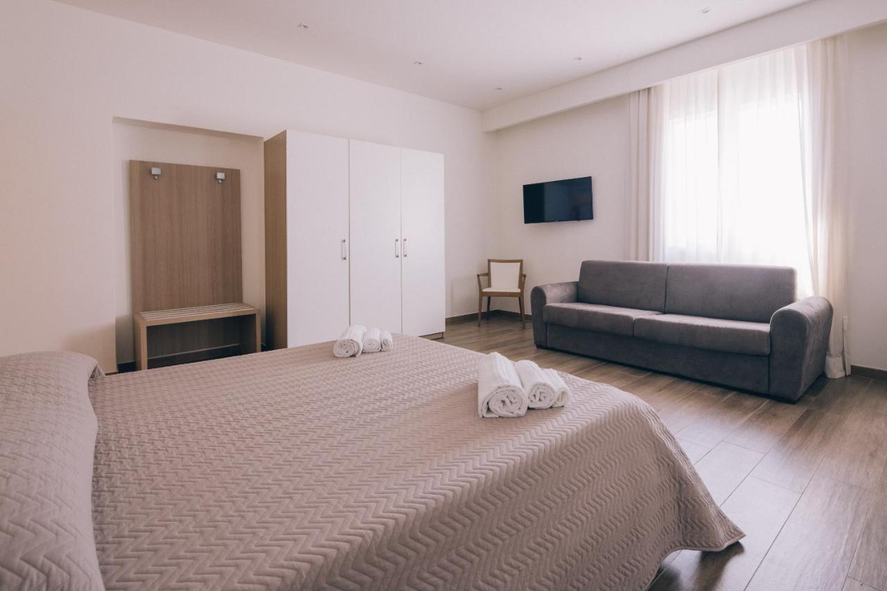 La Promenade Rooms & Suites Olbia Zewnętrze zdjęcie